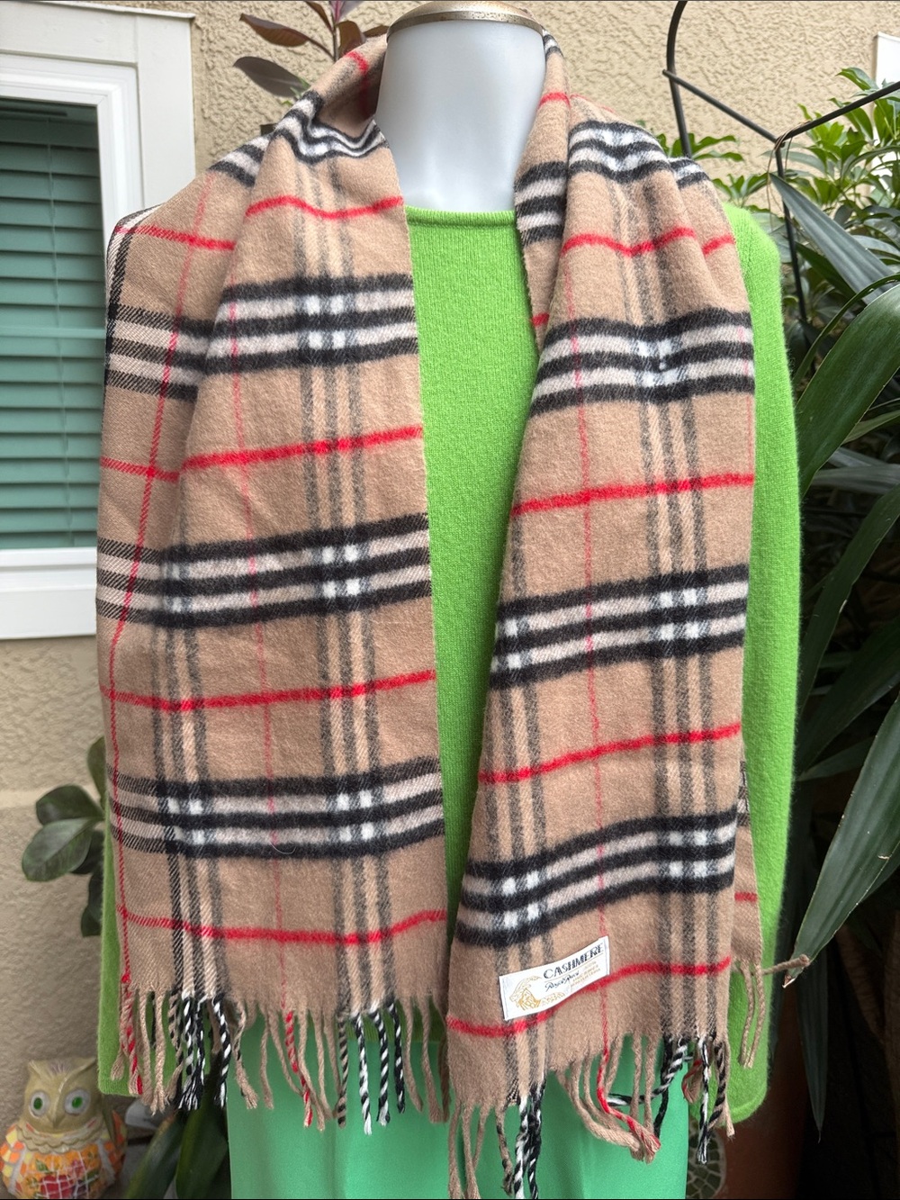 Vintage Classic Plaid Cashmere Scarf in Camel